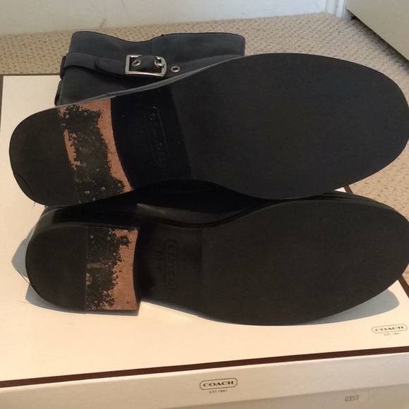 Coach Jordan Boots - Picture 3 of 4